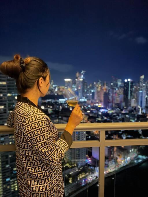 Apartamento The Serene Escape Rockwell Makati City View 1Br Manila Exterior foto